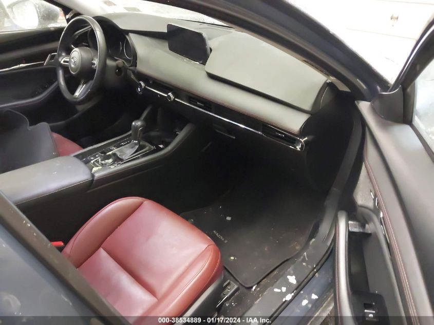 2023 MAZDA MAZDA3 2.5 S CARBON EDITION - 3MZBPACM1PM352081