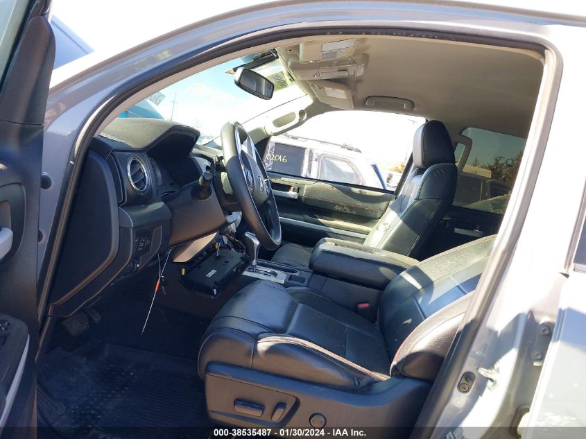 2017 TOYOTA TUNDRA TRD PRO 5.7L V8 - 5TFDY5F19HX587924