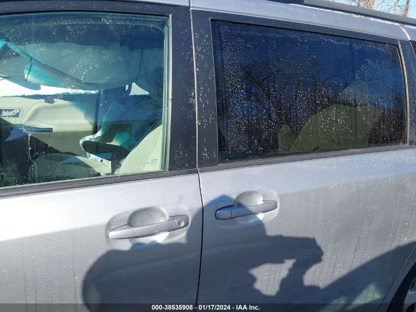 2016 TOYOTA SIENNA LE - 5TDKK3DC8GS754988