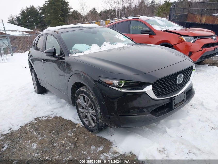 2022 MAZDA CX-30  (VIN: 3MVDMBBL1NM400872)