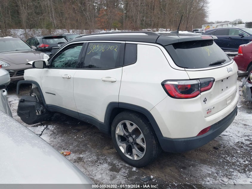 VIN 3C4NJDCB1JT264081 2018 JEEP COMPASS LIMITED 4X4