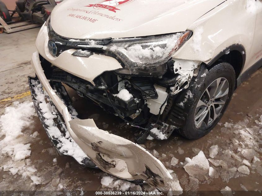 2018 TOYOTA RAV4 HYBRID LE - JTMRJREVXJD222584