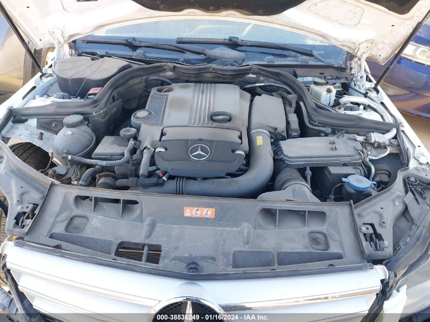 2013 MERCEDES-BENZ C 250 - WDDGF4HBXDR244806