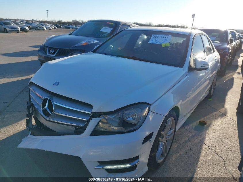 2013 MERCEDES-BENZ C 250 - WDDGF4HBXDR244806