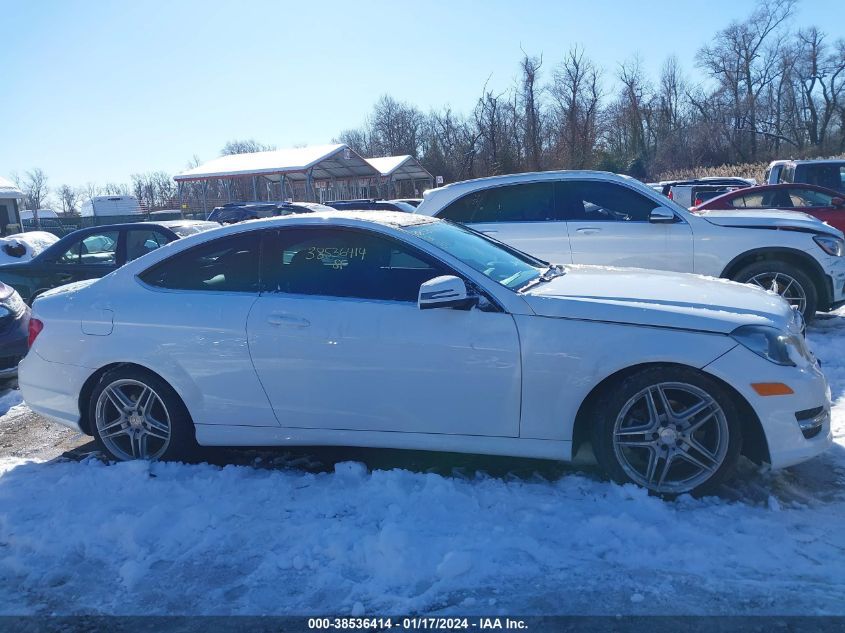 2013 MERCEDES-BENZ C 250 - WDDGJ4HB9DG079826