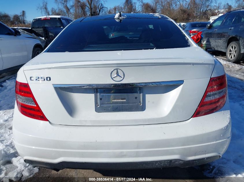2013 MERCEDES-BENZ C 250 - WDDGJ4HB9DG079826
