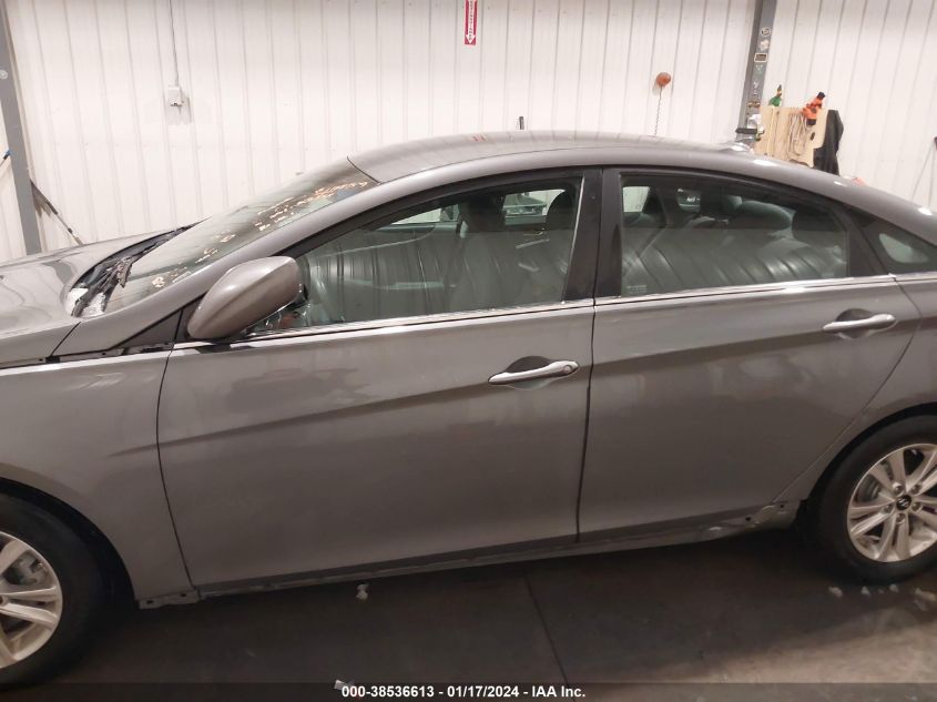 2013 HYUNDAI SONATA GLS - 5NPEB4AC5DH520400