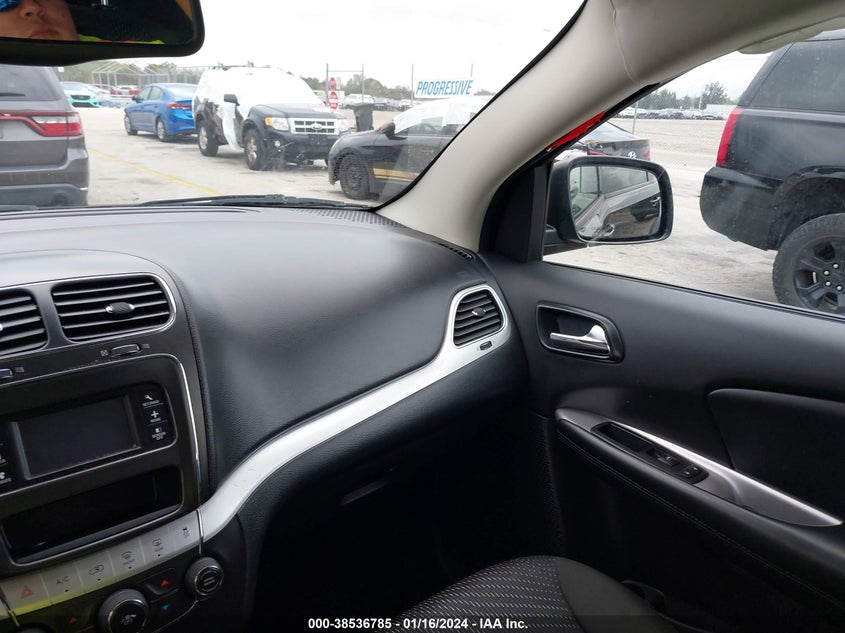 VIN 3C4PDCAB8HT529618 2017 DODGE JOURNEY SE