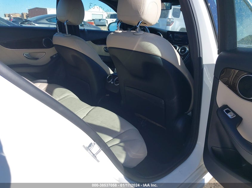VIN 55SWF8DB7KU292087 2019 MERCEDES-BENZ C 300 300