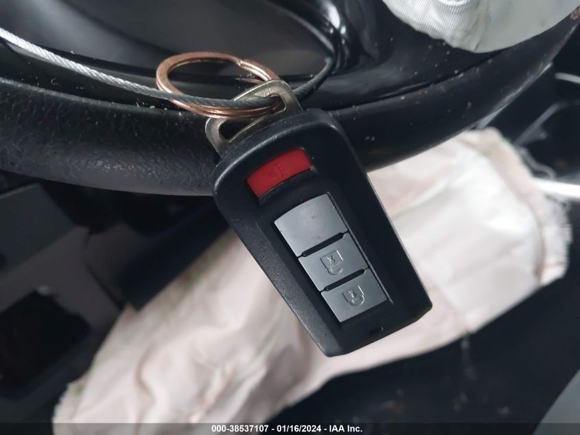 2019 MITSUBISHI OUTLANDER SE/SEL/LE - JA4AZ3A31KJ001900