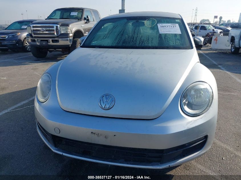 2013 VOLKSWAGEN BEETLE - 3VWJP7AT0DM614189