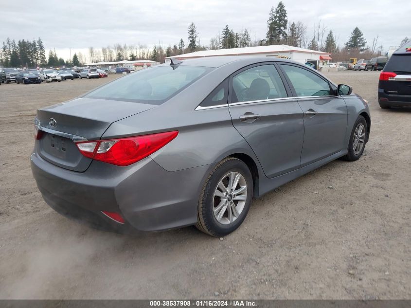 2014 HYUNDAI SONATA GLS - 5NPEB4ACXEH832200