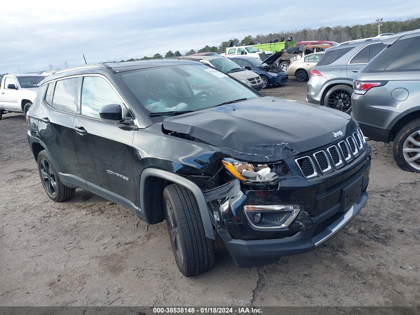VIN 3C4NJDCB1JT437114 2018 JEEP COMPASS LIMITED 4X4