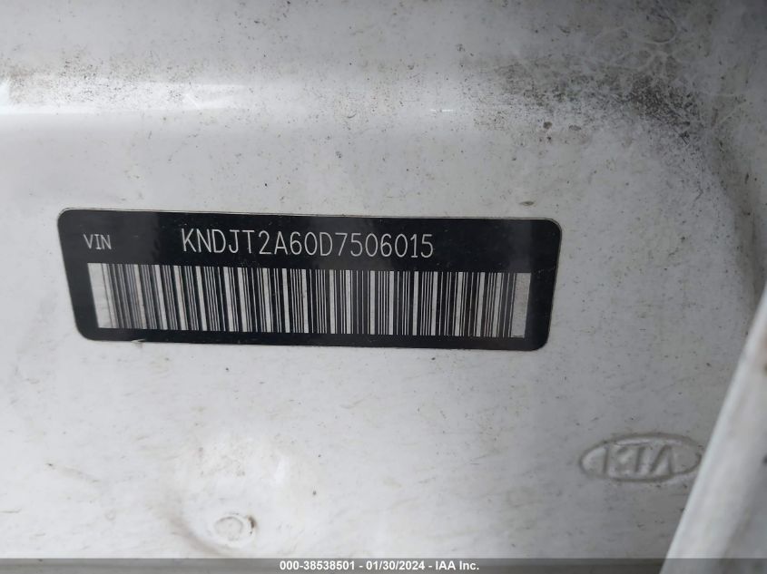 2013 KIA SOUL + - KNDJT2A60D7506015