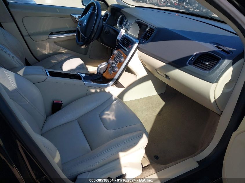2013 VOLVO S60 T5/T5 PLATINUM/T5 PREMIER/T5 PREMIER PLUS - YV1612FSXD2208807