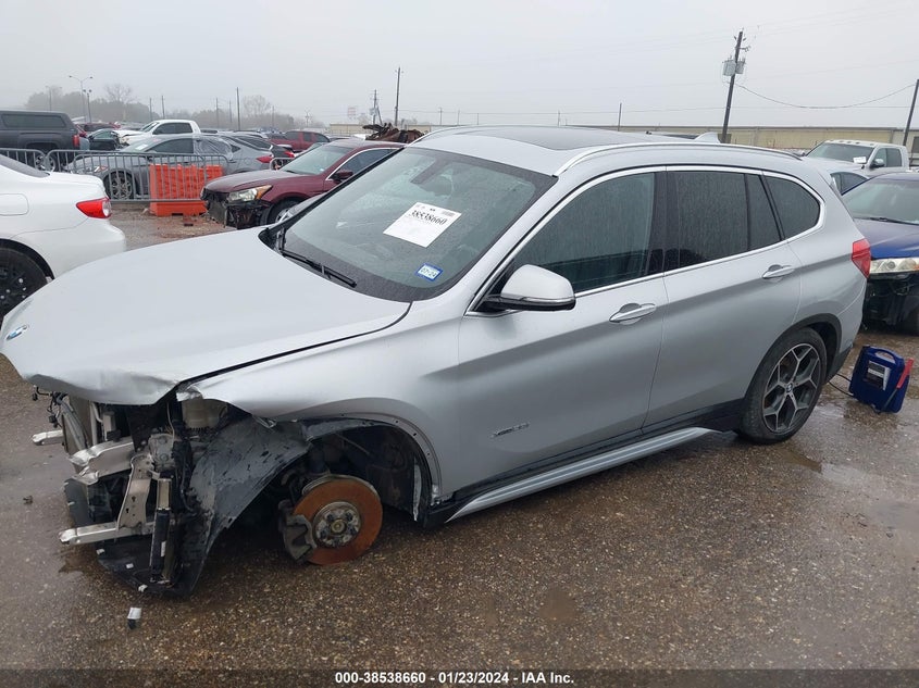 VIN WBXHT3C31J5K30378 2018 BMW X1 XDRIVE28I