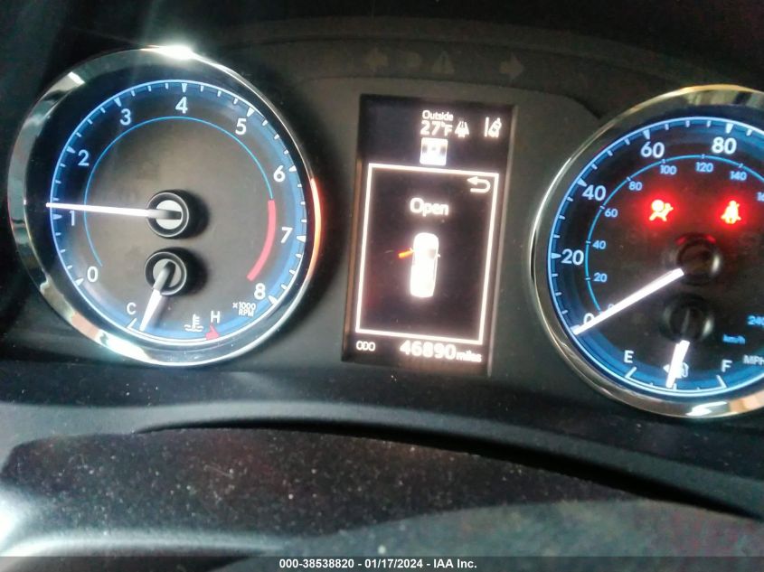 2019 TOYOTA COROLLA SE - 2T1BURHE3KC153496