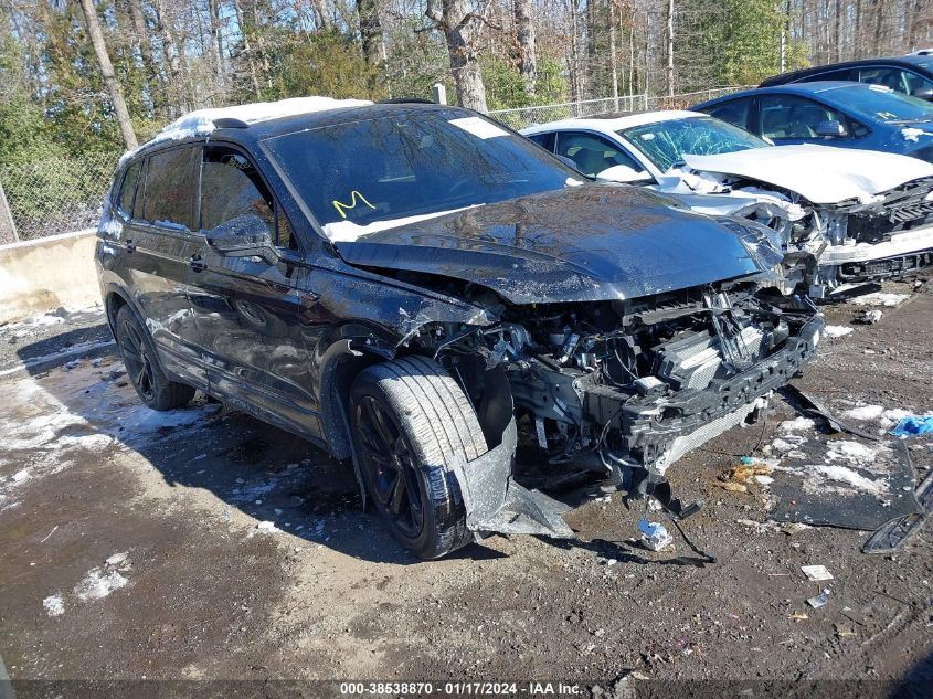 2023 VOLKSWAGEN TIGUAN SE R-LINE BLACK - 3VVCB7AX7PM125999