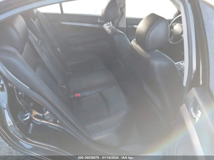 2015 INFINITI Q40 JN1CV6AP9FM502765