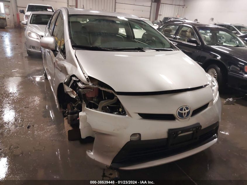 2015 TOYOTA PRIUS TWO - JTDKN3DU4F1994406