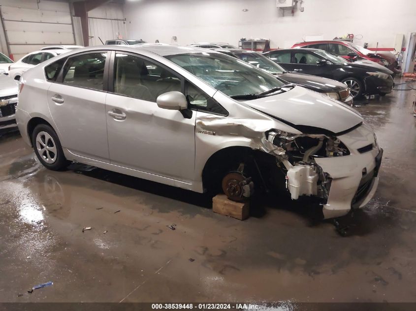 2015 TOYOTA PRIUS TWO - JTDKN3DU4F1994406