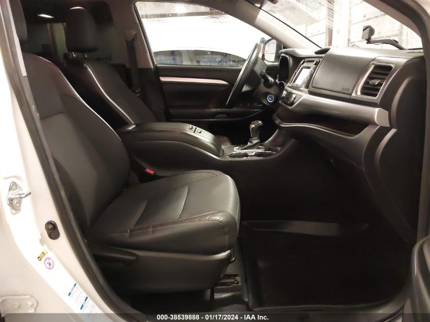 2015 TOYOTA HIGHLANDER LE PLUS V6 - 5TDBKRFH2FS221965