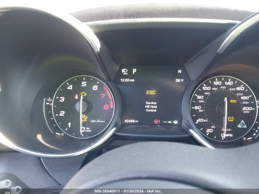 2018 ALFA ROMEO GIULIA QUADRIFOGLIO RWD - ZARFAEAV1J7574085