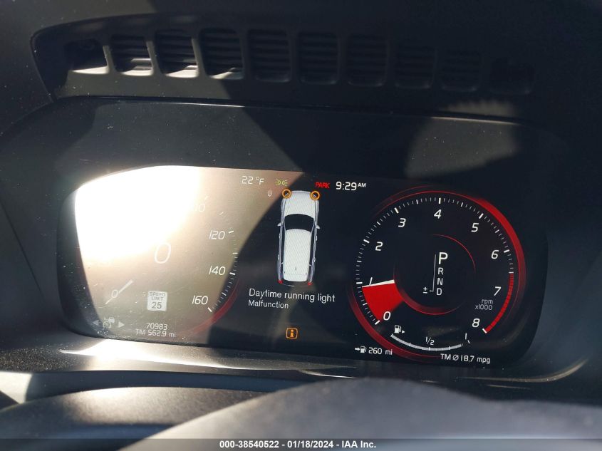 2019 VOLVO XC90 T5 R-DESIGN - YV4102PM7K1501535