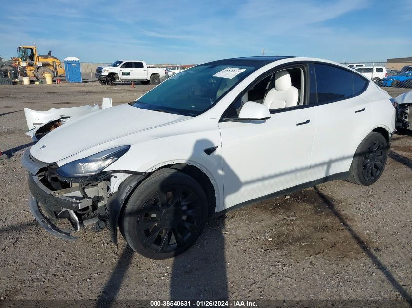 2021 TESLA MODEL Y LONG RANGE DUAL MOTOR ALL-WHEEL DRIVE - 5YJYGDEE3MF152274