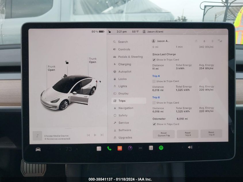 2023 TESLA MODEL 3 - 5YJ3E1EA8PF570233