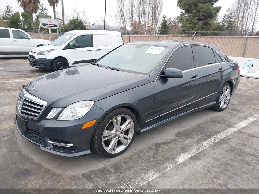 2013 MERCEDES-BENZ E 350 VIN: WDDHF5KBXDA771570