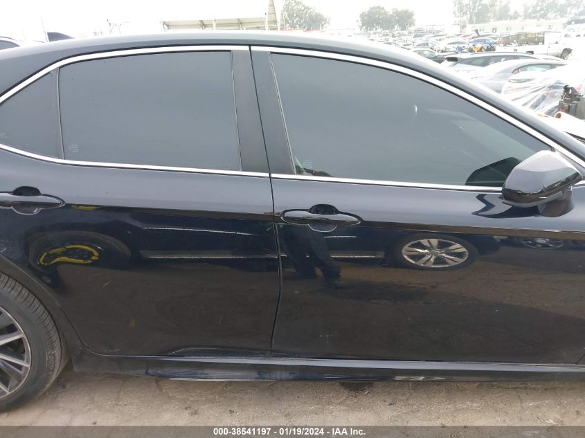 2021 TOYOTA CAMRY SE - 4T1G11AKXMU556330