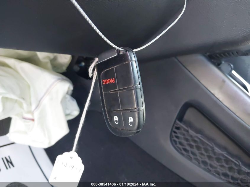 2018 DODGE JOURNEY SE - 3C4PDCAB1JT527814