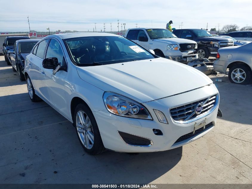 2013 VOLVO S60 T5/T5 PLATINUM/T5 PREMIER/T5 PREMIER PLUS - YV1612FS7D2208036