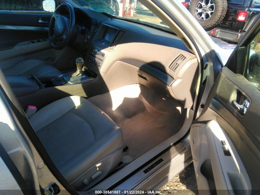 2013 INFINITI G37 JOURNEY JN1CV6AP9DM721402