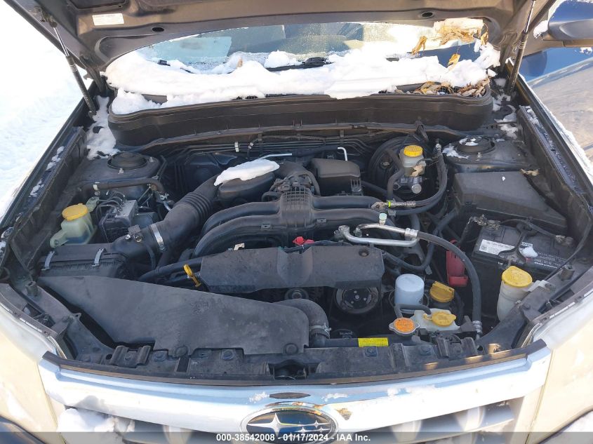 2013 SUBARU FORESTER 2.5X PREMIUM - JF2SHADC2DH440550