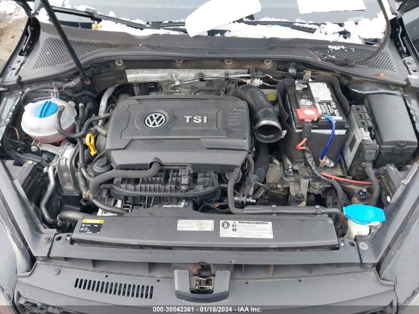 2015 VOLKSWAGEN GOLF GTI 2.0T SE 4-DOOR - 3VW4T7AU5FM028690