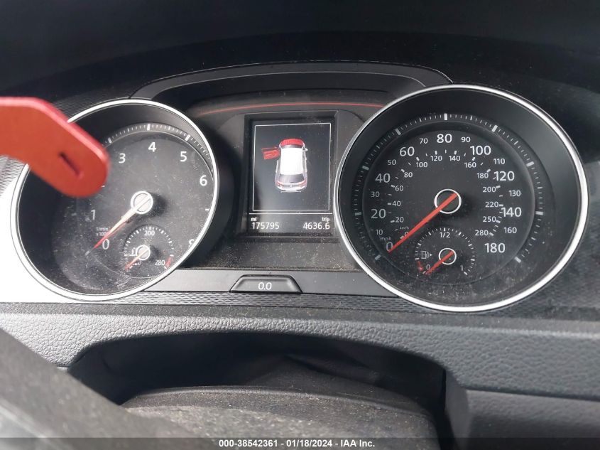 2015 VOLKSWAGEN GOLF GTI 2.0T SE 4-DOOR - 3VW4T7AU5FM028690