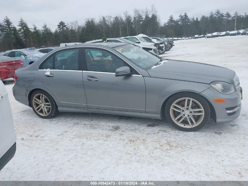 2013 MERCEDES-BENZ C 300 LUXURY 4MATIC/SPORT 4MATIC - WDDGF8AB9DR284750