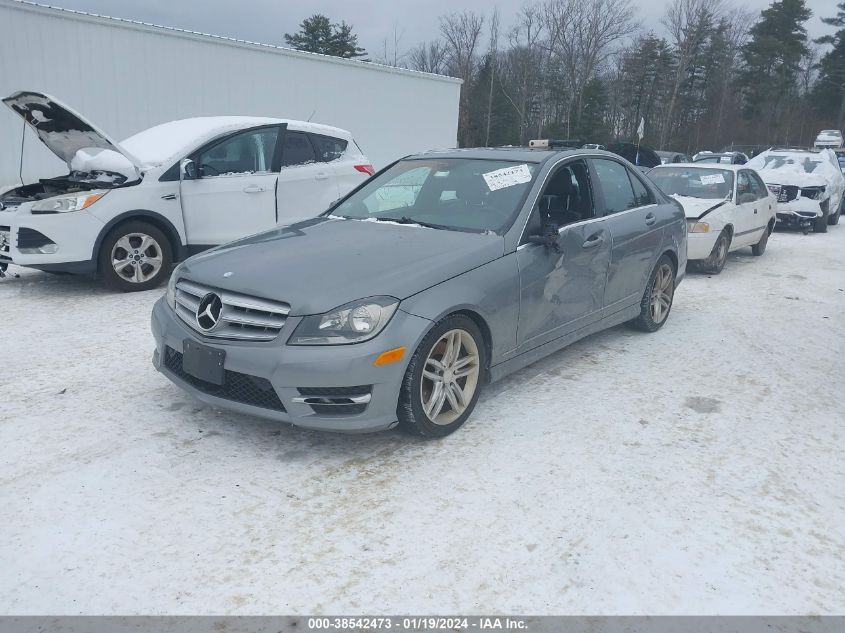 2013 MERCEDES-BENZ C 300 LUXURY 4MATIC/SPORT 4MATIC - WDDGF8AB9DR284750