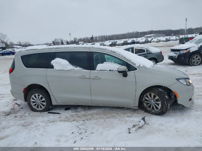 2C4RC1DG3HR676276 2017 CHRYSLER PACIFICA, photo no. 13