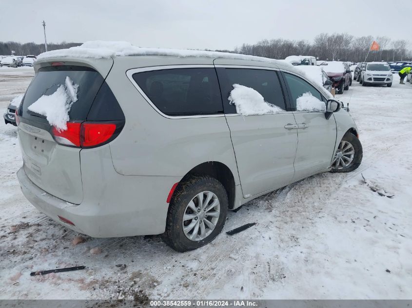 2C4RC1DG3HR676276 2017 CHRYSLER PACIFICA, photo no. 4