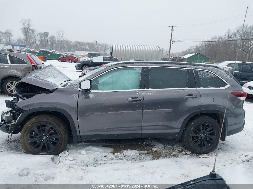 2019 TOYOTA HIGHLANDER SE - 5TDJZRFH8KS733828