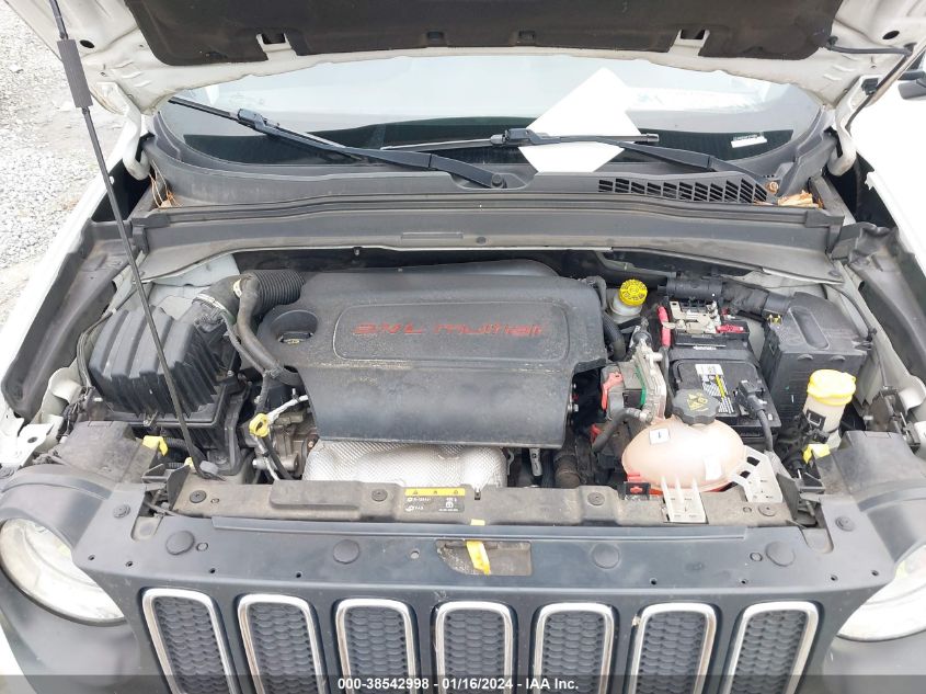 2018 JEEP RENEGADE LATITUDE FWD - ZACCJABB3JPJ14064