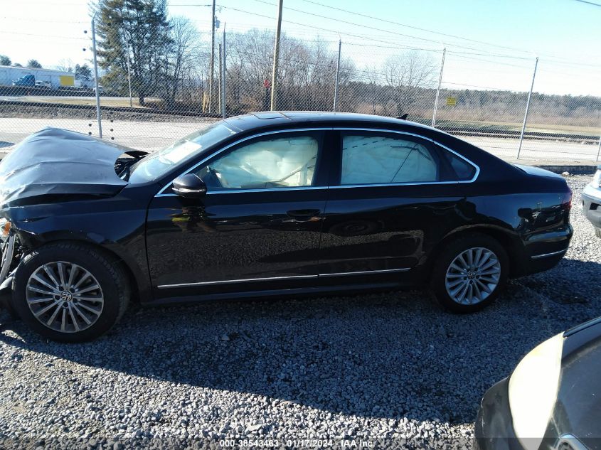 2017 VOLKSWAGEN PASSAT SE - 1VWBT7A30HC085866