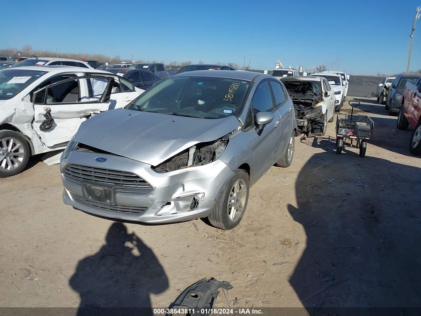 VIN 3FADP4EJ5KM101448 2019 FORD FIESTA SE