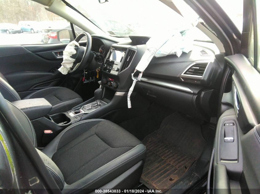 2019 SUBARU FORESTER PREMIUM - JF2SKAEC3KH507105