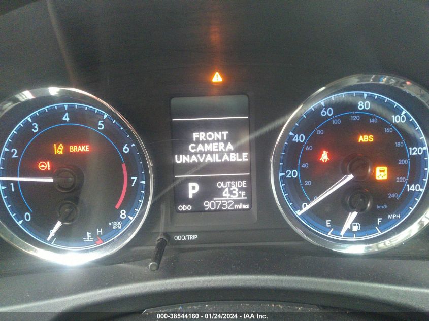 2018 TOYOTA COROLLA LE - 2T1BURHE5JC971861