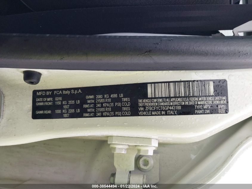 2016 FIAT 500X TREKKING - ZFBCFYCT6GP443189