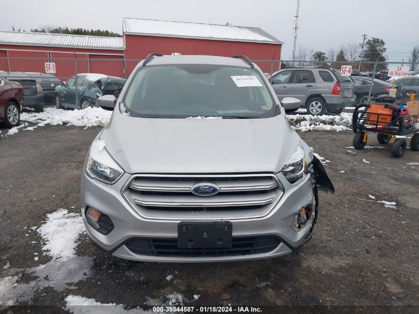 2018 FORD ESCAPE SE - 1FMCU9GD6JUC02409